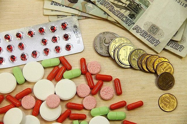 Траты россиян на лекарства выросли вдвое