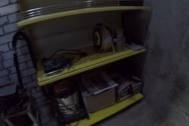 У жильца новостройки в Екатеринбурге из кладовой пропало имущество на 300 тысяч рублей