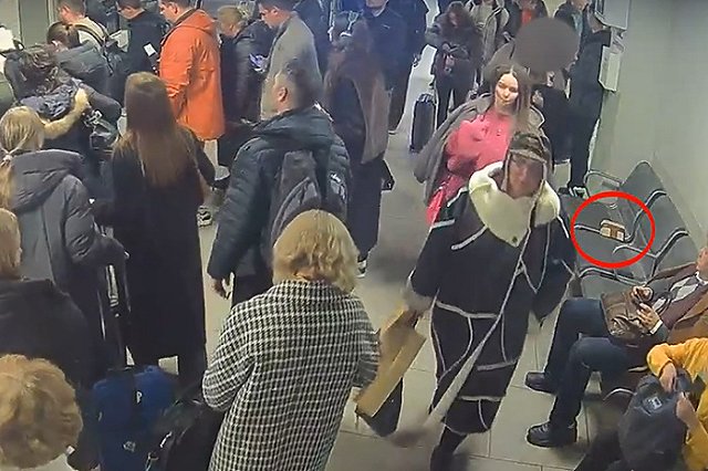 У свердловчанки украли сумочку в аэропорту. За кражу задержана пермячка