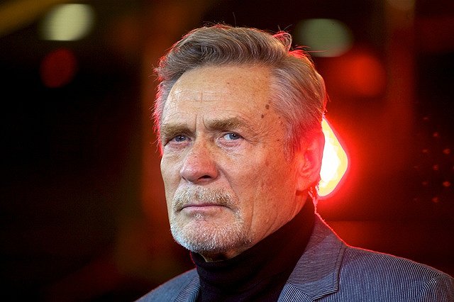 Звезде фильма «Любовь и голуби» запретили въезд на Украину