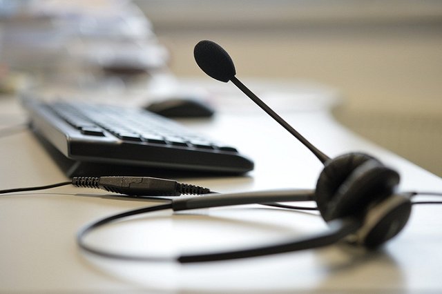 Infowatch предлагает компаниям прослушивать мобильники сотрудников