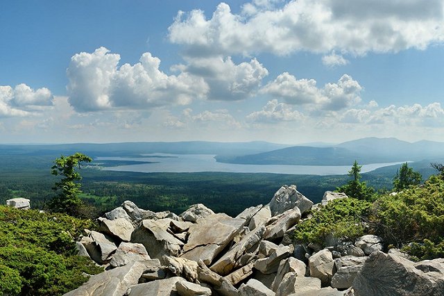 Урал кормит всю страну? Горы старые? Где тут искать золото Колчака?