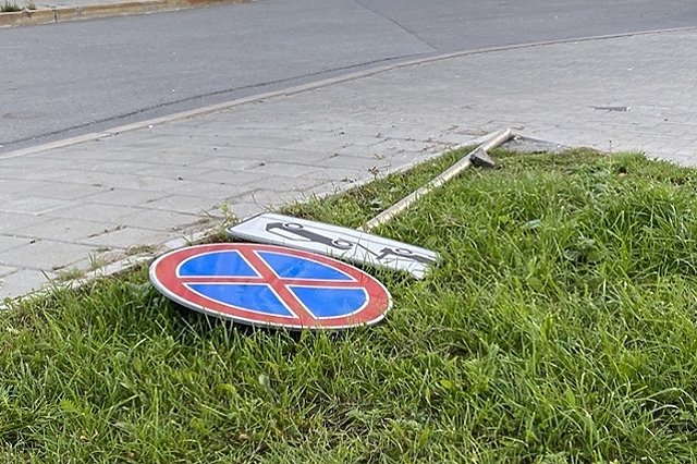 В Екатеринбурге один дорожный знак испортил жизнь автомобилистам
