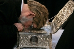 Копию даров волхвов передали в дар Екатеринбургу