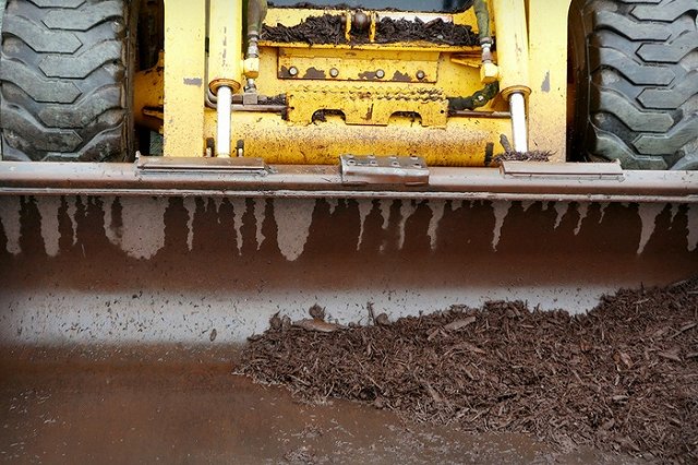 На Урале подростка насмерть придавило погрузчиком