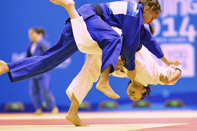 Центробанк выпустил памятные монеты в честь ЧМ по дзюдо в Челябинске