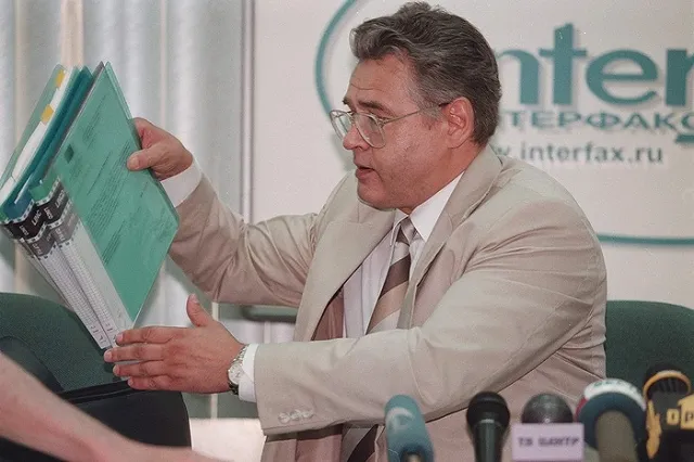 Госдума приняла в первом чтении антиколлекторский законопроект