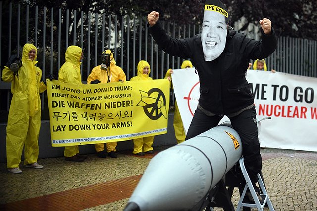 Китайцам запретили писать о «жирном» Ким Чен Ыне и называть его свиньей