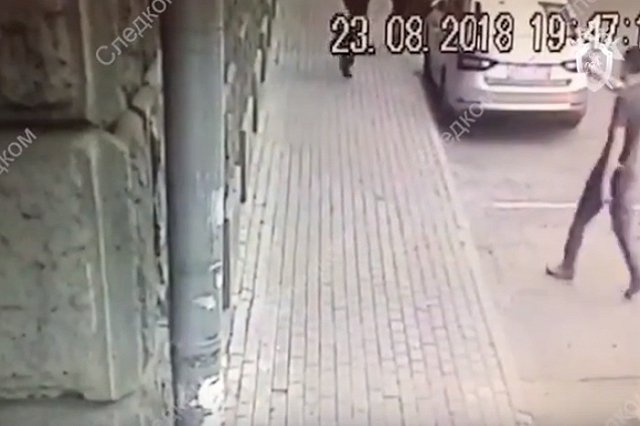 Уроженец Кабардино-Балкарии открыл стрельбу по полицейским в центре Москвы