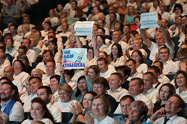Находящийся на фронте пиарщик Платон Маматов предположил, за что сняли Куйвашева