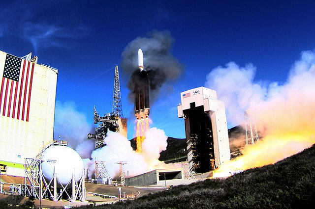 США изменят космическую программу из-за угроз со стороны РФ и Китая