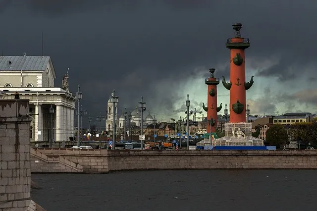 В Петербурге у студента в руках взорвался неизвестный предмет