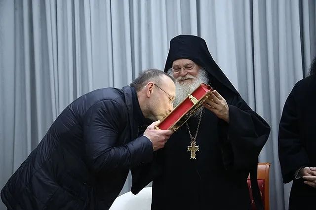 Войны не будет. Так афонский старец сказал