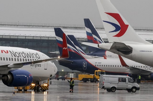 Росавиация предписала четырем авиакомпаниям сократить чартеры