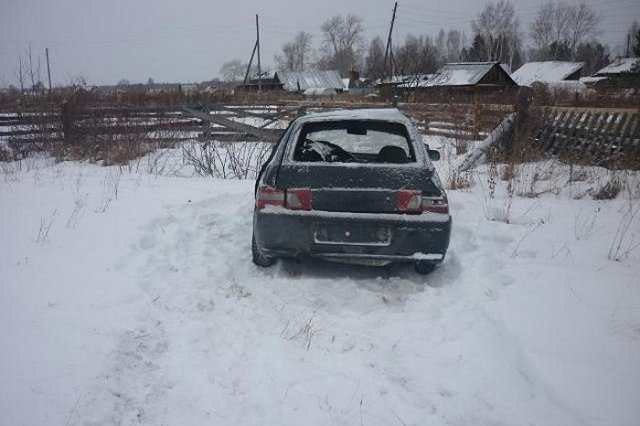 Пьянство в машине закончилось трагедией в поселке под Алапаевском