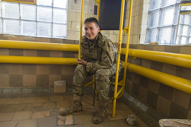 Мать украинской летчицы Надежды Савченко приехала в Москву