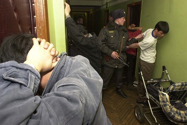 Трех азиатов, забивших 15-летнего подростка домкратом, будут судить в Сысерти