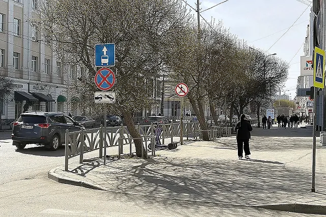 В Екатеринбурге запретили движение электросамокатов на новых участках дорог