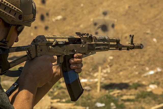 В школе Геленджика внезапно провели учения со стрельбой и «захватом заложников»