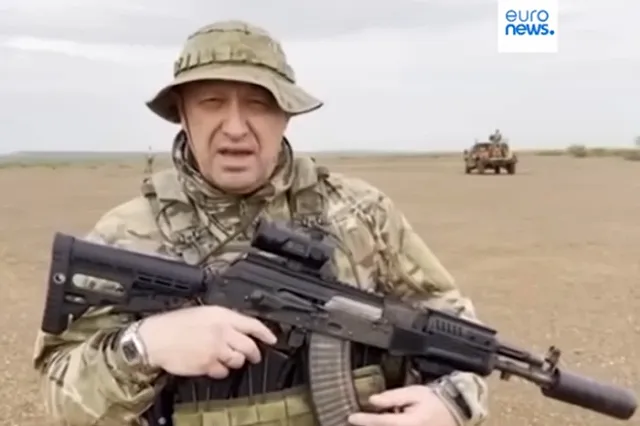 В Екатеринбурге устроили акцию памяти главы ЧВК «Вагнер»