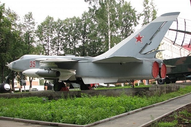 Опубликованы фотографии взрыва Су-24 в Сирии