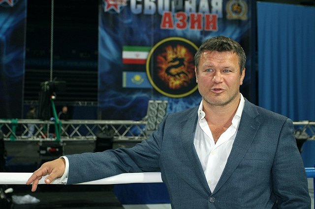 Известный актер рассказал, как чиновники возили любовниц на Олимпиаду