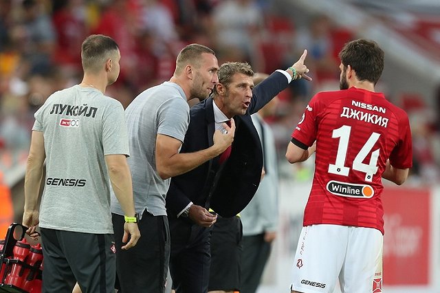 «Спартак» уволил главного тренера Массимо Карреру