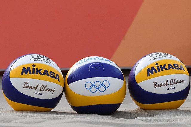 Волейболистки «Уралочки» победили в матче с красноярским «Енисеем»