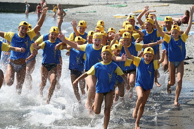 В Екатеринбурге сегодня ночью начнётся запись в детские лагеря