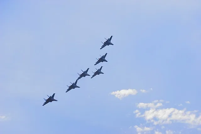 Завтра в Екатеринбурге пройдет репетиция авиапарада