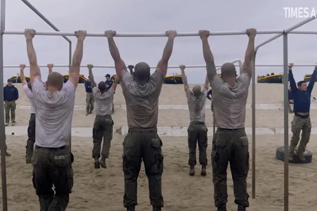 Экс-консультант Пентагона Макгрегор назвал число погибших на Украине американских военных