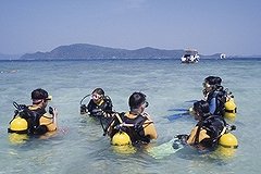 Россиянин пропал в Таиланде при погружении с аквалангом