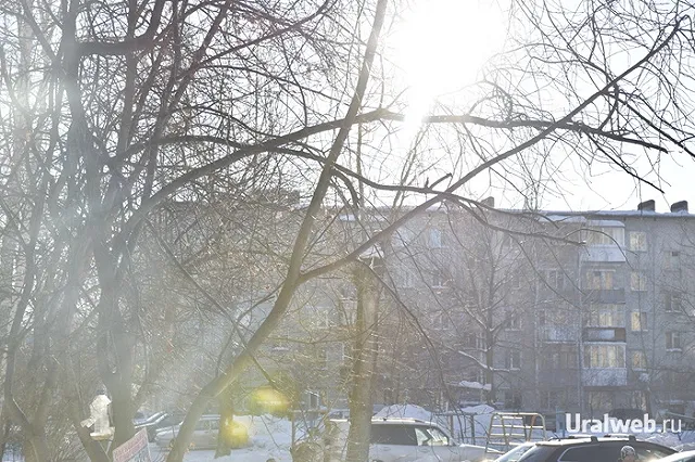 В Екатеринбурге УК обязала жителей демонтировать остекленные балконы