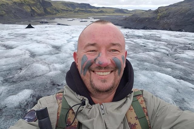 В Рунете не приняли оправданий телеведущего Шейнина за поведение на корпоративе