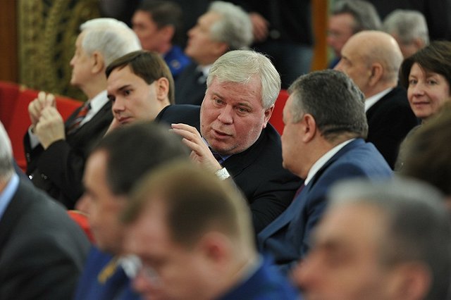 Сноуден пока не думает о получении гражданства России