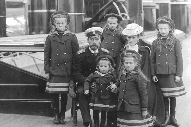 Под Екатеринбургом освятили восстановленный после пожара храм на Ганиной Яме