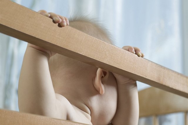 На Южном Урале усыплявшая грудного сына водкой приговорена к условному сроку