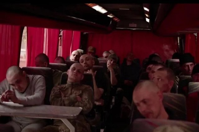 Ещё одного свердловчанина вернули домой из украинского плена