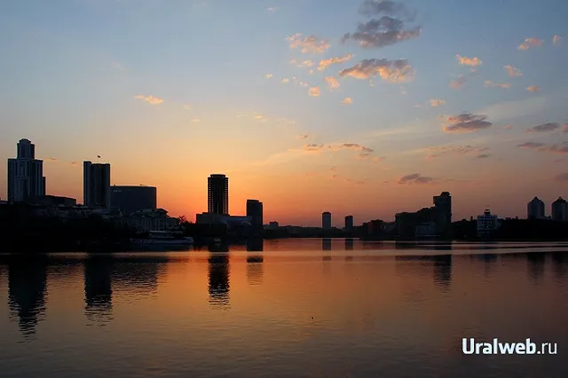 It\'s dangerous to go alone! Take this. Ремонт тротуаров в Кировском районе