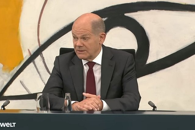 Эрдоган рассказал, как Шольц изменил позицию по отношению к России