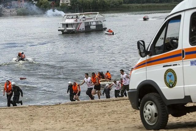 В МЧС не поверили тонущему на Сямозере дозвонившемуся ребенку и повесили трубку