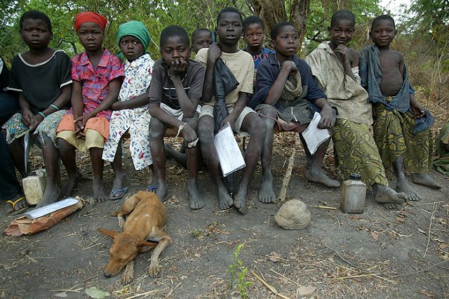 Расстрелянные в Африке журналисты работали над проектом Ходорковского