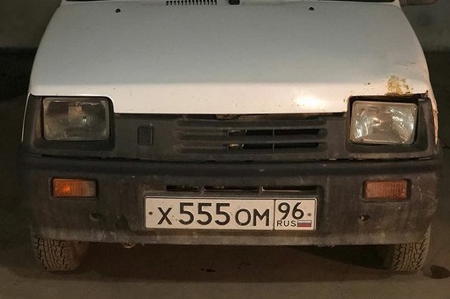 Челябинский водитель использовал фальшивый «красивый» номер