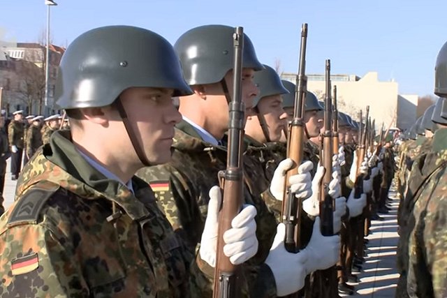 Посол Украины прокомментировал поставку Германией 5000 касок