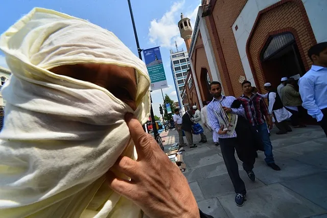 В Саудовской Аравии мужчинам разрешили есть жен