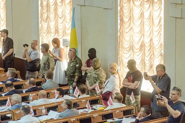 Ветераны АТО захватили Одесский облсовет