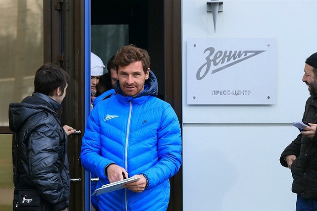 Тренер «Зенита» признал свою команду неконкурентной для Лиги чемпионов