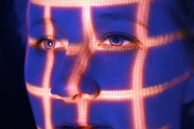 ЦБ предложит банкам собирать биометрические данные россиян