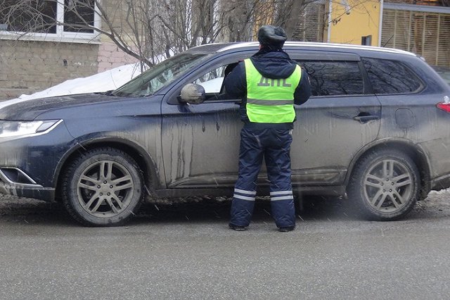 В предстоящие выходные в Екатеринбурге наряды ДПС будут отлавливать нарушителей ПДД