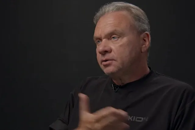 Основатель «4 канала» Игорь Мишин рассказал про участие в «голой вечеринке» и обыски в его доме